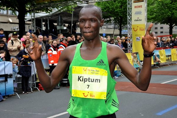 Marathon2012   215.jpg